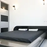 דירה Deluxe Nicolle Plus Apartment