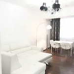 דירה Deluxe Nicolle Plus Apartment