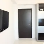 דירה Deluxe Nicolle Plus Apartment